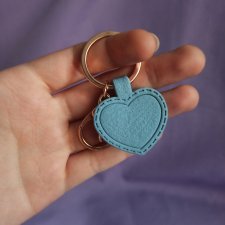 Brelok w kształcie serca różne kolory