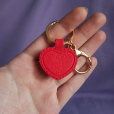 Brelok w kształcie serca różne kolory