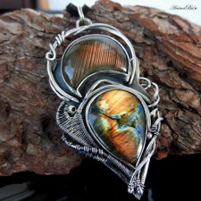 Wisiorek srebrny ze złotym księżycem wire wrapping