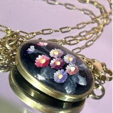 ❦❦ medalion z malaturą ❦❦