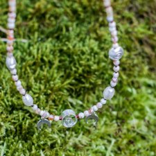 gwiezdny pył 016 - naszyjnik z perłami i agatem ognistym