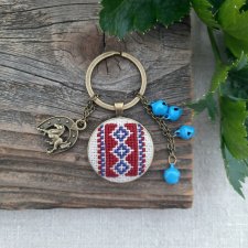 Brelok z haftem łemkowskim