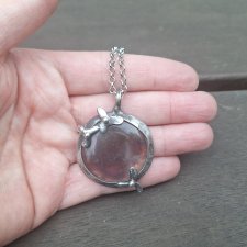 Ametyst z kwiatami - wisiorek