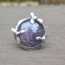 Ametyst z kwiatami - pierścionek regulowany