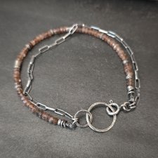 Surowa srebrna bransoletka z andaluzytem