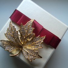 ELEGANCKA BROSZKA JESIENNY LIŚĆ