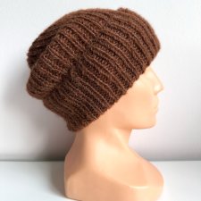 Ręcznie robiona czapka damska MORGANA Merynos, Alpaka z Jedwabiem 52/38 Czekolada - od ręki