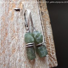 OLIVE GREEN kolczyki z apatytu i srebra