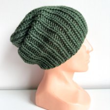 Ręcznie robiona czapka damska JANKA 100% Wełna owcza 97 Ciemny Bluszcz - od ręki