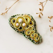 ciekawa broszka soutache