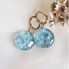 Kolczyki z suszonymi kwiatami hortensji