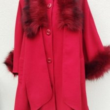 NEW YORK - PELERYNA Z FUTERKIEM