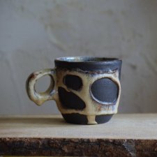 OTULANiE_kubek ceramiczny_kremowa czerń