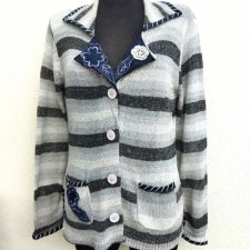 ROMAN ORIGINALS - SWETER Z APLIKACJAMI