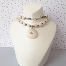 Naszyjnik z Kwarcem Solarnym i Kamieniem Księżycowym