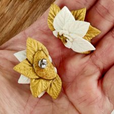 Kolczyki z kwiatem Gwiazdy betlejemskiej