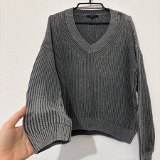 Szary sweter w prążek z dekoltem V, 100% bawełna Mavi (Turkey) M L XL Oversize vintage grunge