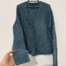 Niebieski puszysty kardigan włochacz Street One 38 guziki S M L