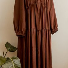 czekoladowa sukienka nowa 48