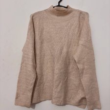Beżowy sweter Primark z fakturą, miękki oversize, długi rękaw, półgolf