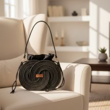 Torebka pierścienie ze sznurka czarno złota rękodzieło Tps01-14