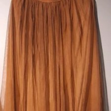 tiulowa włoska spódniczka