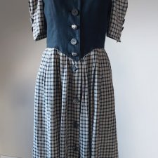 Land  Haus  Austria vintage  tradycyjna sukienka folkowa  cottagecore 38