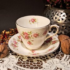 Angielsks Porcelana Duchess filiżanka i spodek June Bouquet