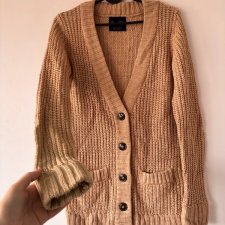 Beżowy kardigan Zara Knit z łatami na łokciach, gruby splot, ciepły, klasyczny S / M