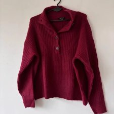 Sweter Esmara – malinowy, miękki, z kołnierzem i guzikami L / 40 / 12·Bardzo dobry·Esmara