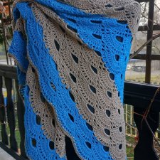 Bardzo duża chusta karmelowo niebieska