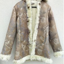 LIVRE - KURTKA /KOŻUSZEK EKO