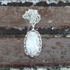 Kamień księżycowy - wisiorek