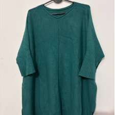 Sweter oversize Made in Italy, miękki zielony, ponczo 7XL / 54 / 26·Bardzo dobry·CM