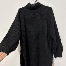 Czarny długi sweter z golfem, gruby splot, rozcięcia po bokach, oversize, miękki i ciepły XXl 3xL