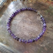 Naszyjnik ametyst poduszeczki