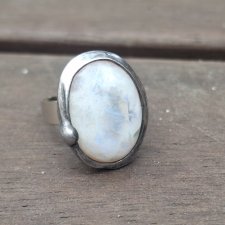 Kamień księżycowy - pierścionek regulowany