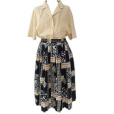 Plisowana spódnica vintage w ornamenty