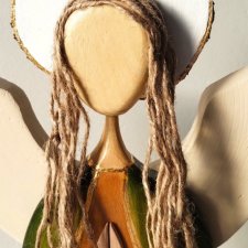 Anioł Świątecznej Obecności – prezent pod choinkę.