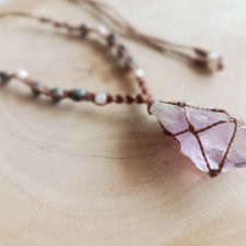 Naszyjnik z ametystem