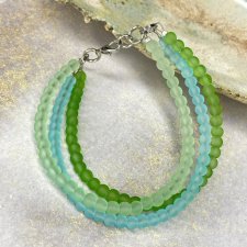 Bransoletka z matowego szkła w odcieniach zieleni w220