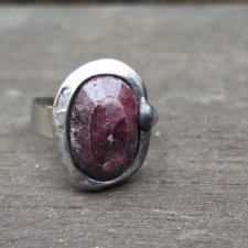 Rubin - pierścionek regulowany