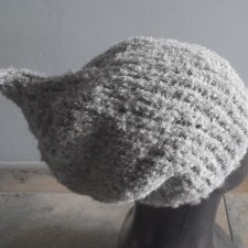 szary z dziubkiem handmade czapka