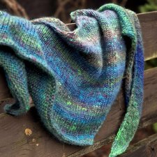 nakrapiana turkusami  / asymetryczna chustka