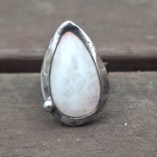 Kamień księżycowy - pierścionek regulowany