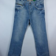 River Island spodnie jeans bootcut - W36 L32 pas 96 cm