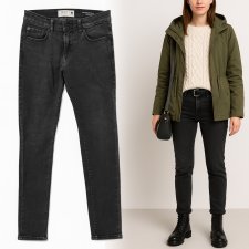 CUBUS czarne uniwersalne dopasowane jeansy damskie na każdą okazję W 31  Hv275