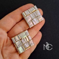 w błyskach muszli no6