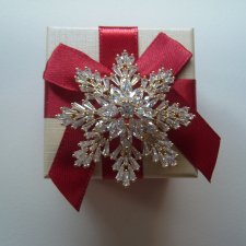 BROSZKA ŚNIEŻYNKA ŚWIĘTA BOŻE NARODZENIE