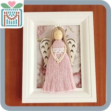 ANIOŁEK w białej ramce handmade prezent pamiątka chrzest komunia narodziny święta różowy